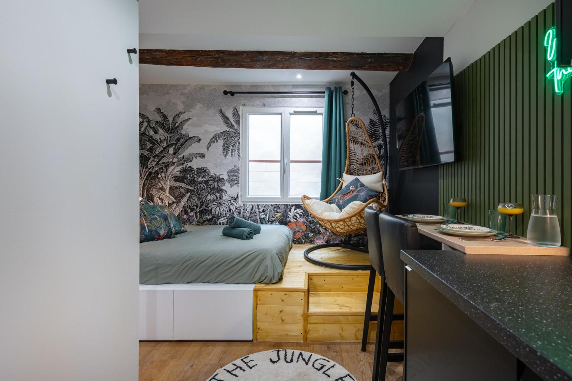 Jungle Republic Apartment มาร์กเซย ภายนอก รูปภาพ